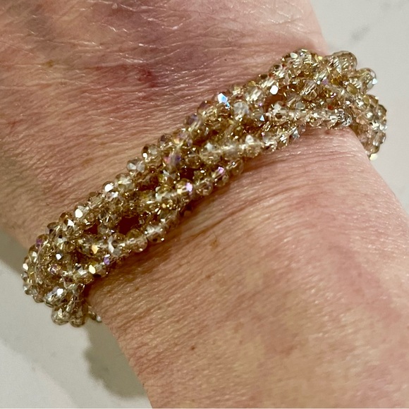 Vintage Aurora Borealis Crystal Multi-Strand Bracelet, Beautiful - Picture 4 of 8